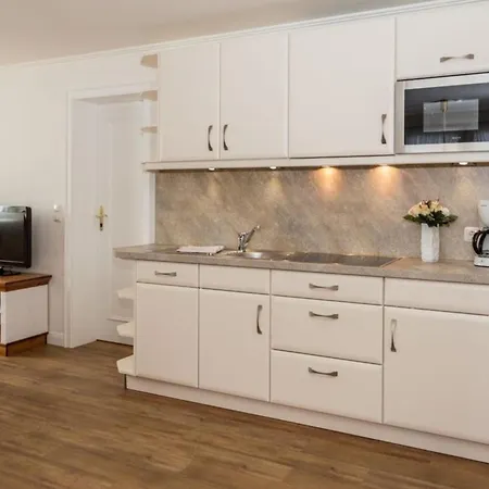 Haus Szameit, Whg 4 *